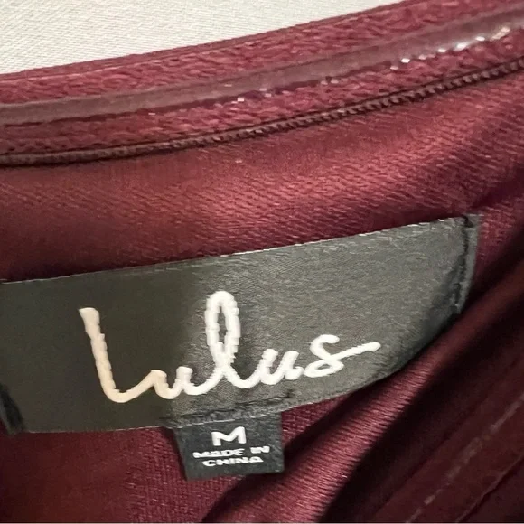 Lulus exclusive plum purple flames of desire midi off shoulder dress size M NWT - Picture 7 of 10